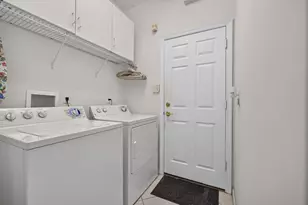 382 NW Springview Loop, Port Saint Lucie, FL 34986 - Photo 29