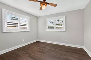 3854 Buttercup Cir S, Palm Beach Gardens, FL 33410 - Photo 15