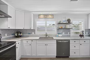 3854 Buttercup Cir S, Palm Beach Gardens, FL 33410 - Photo 23