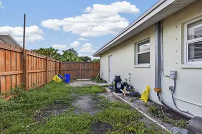 3854 Buttercup Circle S, Palm Beach Gardens, FL 33410 - Photo 7