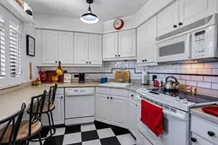 130 Lakeshore Dr, North Palm Beach, FL 33408 - Photo 13