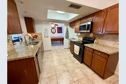 6875 NW 17th Court, Margate, FL 33063 - Photo 3