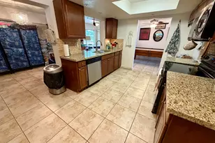 6875 NW 17th Ct, Margate, FL 33063 - Photo 5