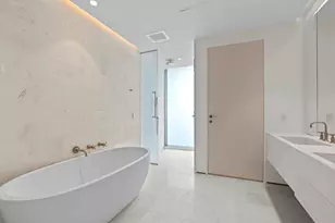 200 Arkona Ct, West Palm Beach, FL 33401 - Photo 11