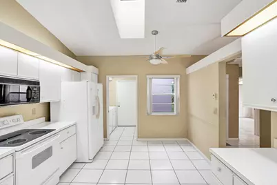 6394 Pointe Pleasant Circle, Delray Beach, FL 33484 - Photo 15