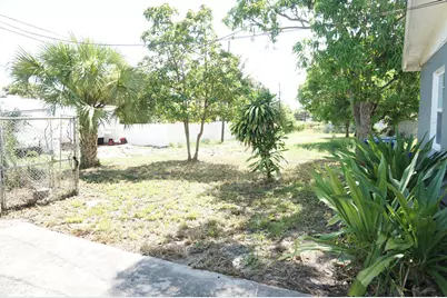 1456 W 29th Street #1, Riviera Beach, FL 33404 - Photo 11