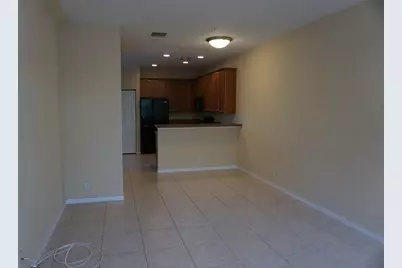 335 E Thatch Palm Circle #105, Jupiter, FL 33458 - Photo 3