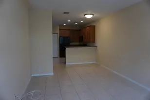 335 E Thatch Palm Cir, Jupiter, FL 33458 - Photo 3