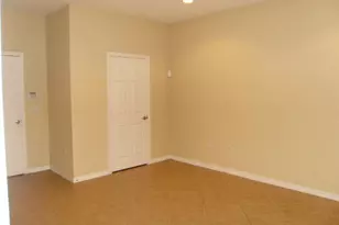 335 E Thatch Palm Cir, Jupiter, FL 33458 - Photo 5
