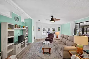 471 Ann Marie Cir, Port Saint Lucie, FL 34952 - Photo 7