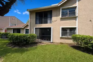 9601 Riverside Dr, Coral Springs, FL 33071 - Photo 1