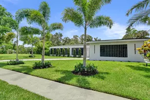 840 SW 3rd St, Boca Raton, FL 33486 - Photo 3