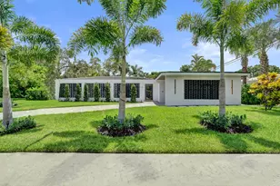 840 SW 3rd St, Boca Raton, FL 33486 - Photo 1