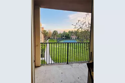8020 N Nob Hill Road #206, Tamarac, FL 33321 - Photo 3