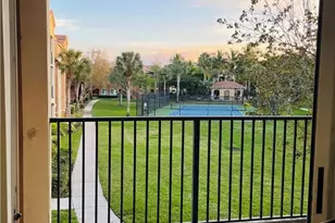 8020 N Nob Hill Rd, Tamarac, FL 33321 - Photo 3