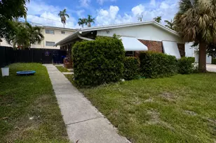 121 Cleveland St, Lake Worth Beach, FL 33461 - Photo 1