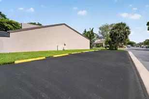 921 NW 122nd Terrace, Pembroke Pines, FL 33026 - Photo 43