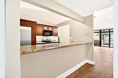 921 NW 122nd Terrace, Pembroke Pines, FL 33026 - Photo 7