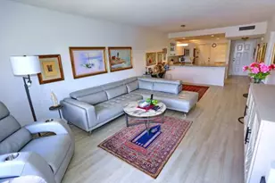 2801 N Palm Aire Dr, Pompano Beach, FL 33069 - Photo 23