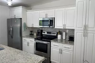 5813 NW 18th Ct, Margate, FL 33063 - Photo 7