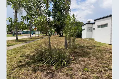 5813 NW 18th Court, Margate, FL 33063 - Photo 25