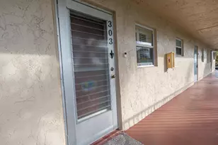715 Lori Dr, Palm Springs, FL 33461 - Photo 19