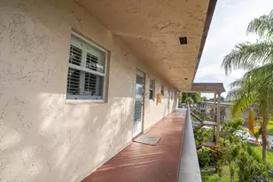 715 Lori Dr, Palm Springs, FL 33461 - Photo 21