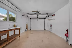 6760 SW 11th St, Pembroke Pines, FL 33023 - Photo 29