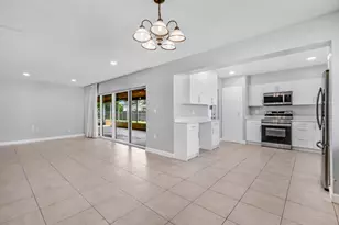 6760 SW 11th St, Pembroke Pines, FL 33023 - Photo 7