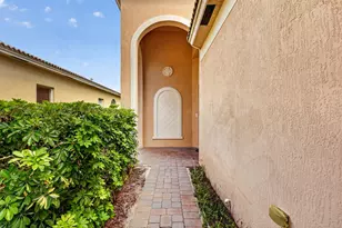 5614 Sunberry Cir, Fort Pierce, FL 34951 - Photo 3