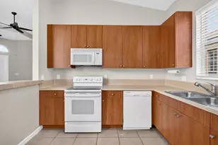 6305 Spring Lake Terrace, Fort Pierce, FL 34951 - Photo 13