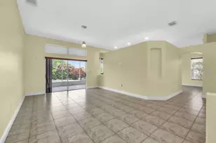 2325 NW 186th Ave, Pembroke Pines, FL 33029 - Photo 11