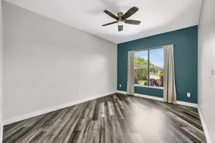 2325 NW 186th Ave, Pembroke Pines, FL 33029 - Photo 25