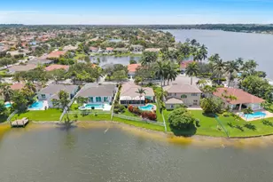 2325 NW 186th Ave, Pembroke Pines, FL 33029 - Photo 57