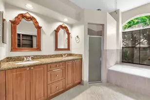 2325 NW 186th Ave, Pembroke Pines, FL 33029 - Photo 27
