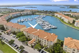 16 Harbour Isle Dr W, Fort Pierce, FL 34949 - Photo 3