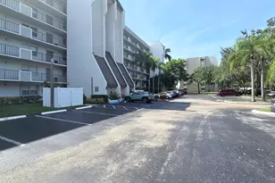3100 W Rolling Hills Cir, Davie, FL 33328 - Photo 39