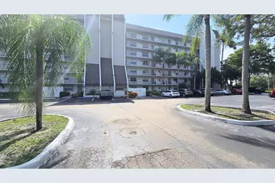 3100 W Rolling Hills Circle #609, Davie, FL 33328 - Photo 39