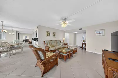800 Jeffery Street #405, Boca Raton, FL 33487 - Photo 7