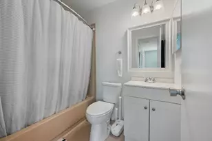 1494 Easthampton Cir, Wellington, FL 33414 - Photo 17