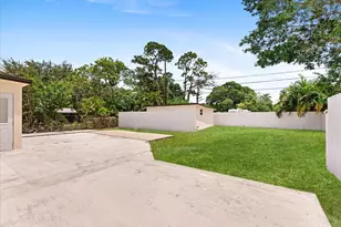 3856 Corrigan Ct, Lake Worth Beach, FL 33461 - Photo 37