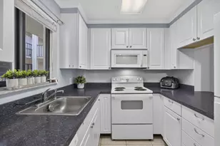 890 N Federal Hwy, Lantana, FL 33462 - Photo 9
