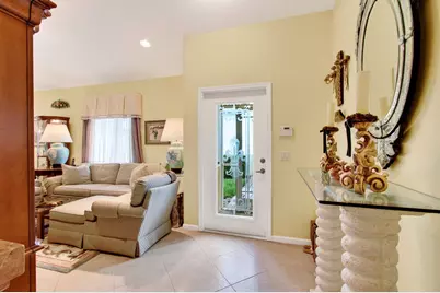 2323 Windjammer Way, West Palm Beach, FL 33411 - Photo 9