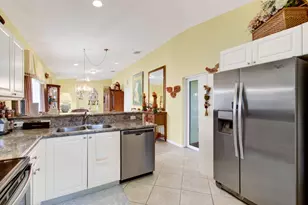 2323 Windjammer Way, West Palm Beach, FL 33411 - Photo 19