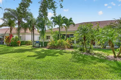 2323 Windjammer Way, West Palm Beach, FL 33411 - Photo 43