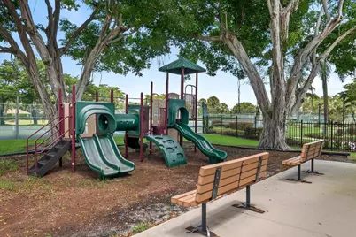 10798 Seacliff Circle, Boca Raton, FL 33498 - Photo 43
