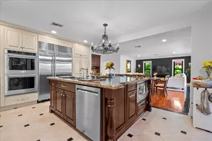 10798 Sea Cliff Cir, Boca Raton, FL 33498 - Photo 13