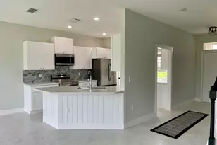 5436 NW South Crisona Cir, Port Saint Lucie, FL 34986 - Photo 9