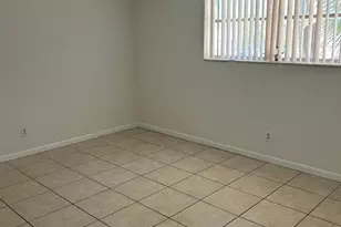 850 E Commercial Blvd, Oakland Park, FL 33334 - Photo 11