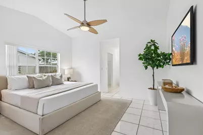 980 NE 212th Terrace #980-01, Miami, FL 33179 - Photo 5